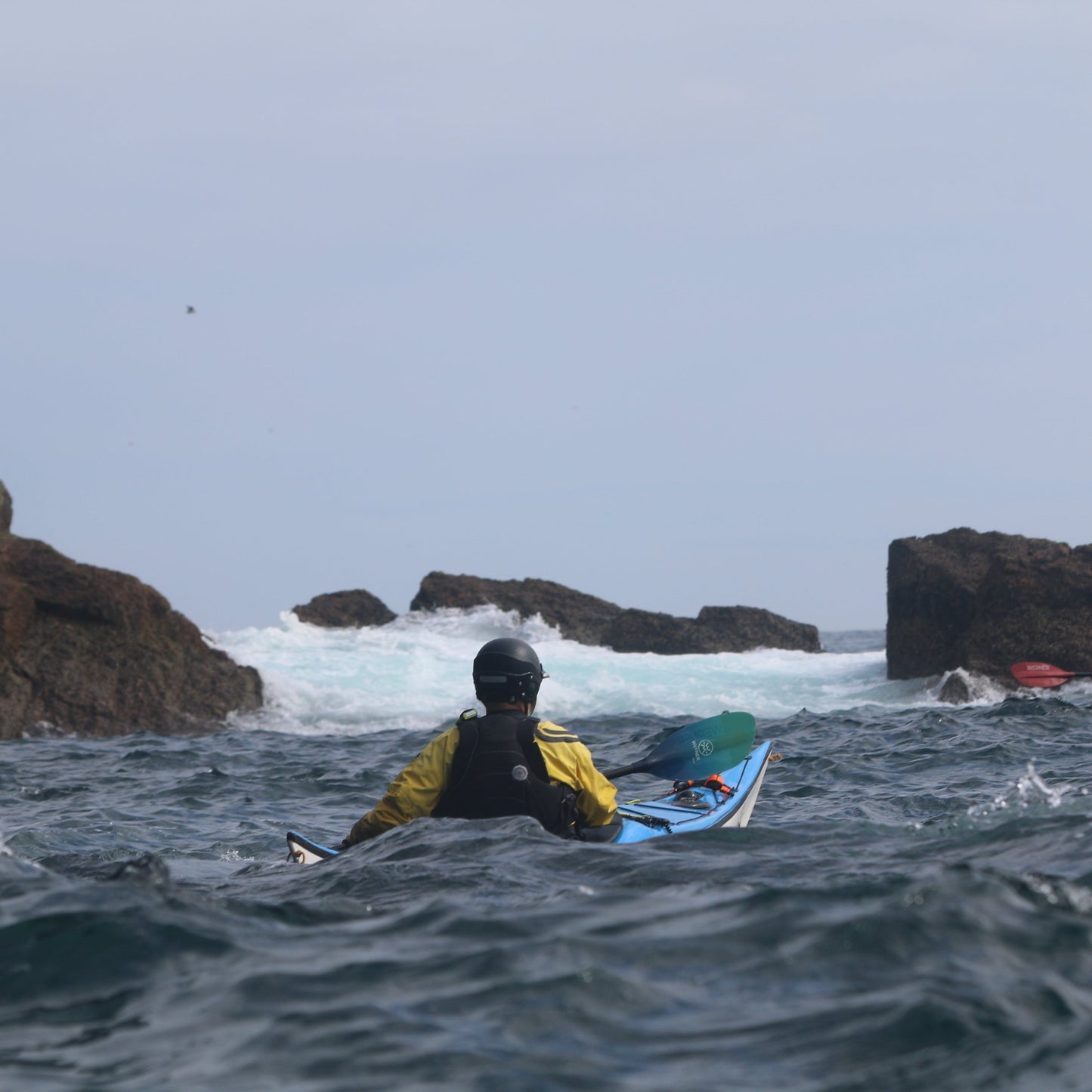 2-Day Intermediate Tidal Waters: Sea Kayaking Course in Anglesey
