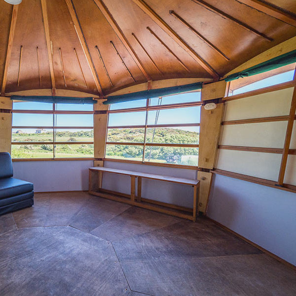 Private Caban (Cragen) — Individual Space in Pod (Sleeps up to 4, 3 Nights)